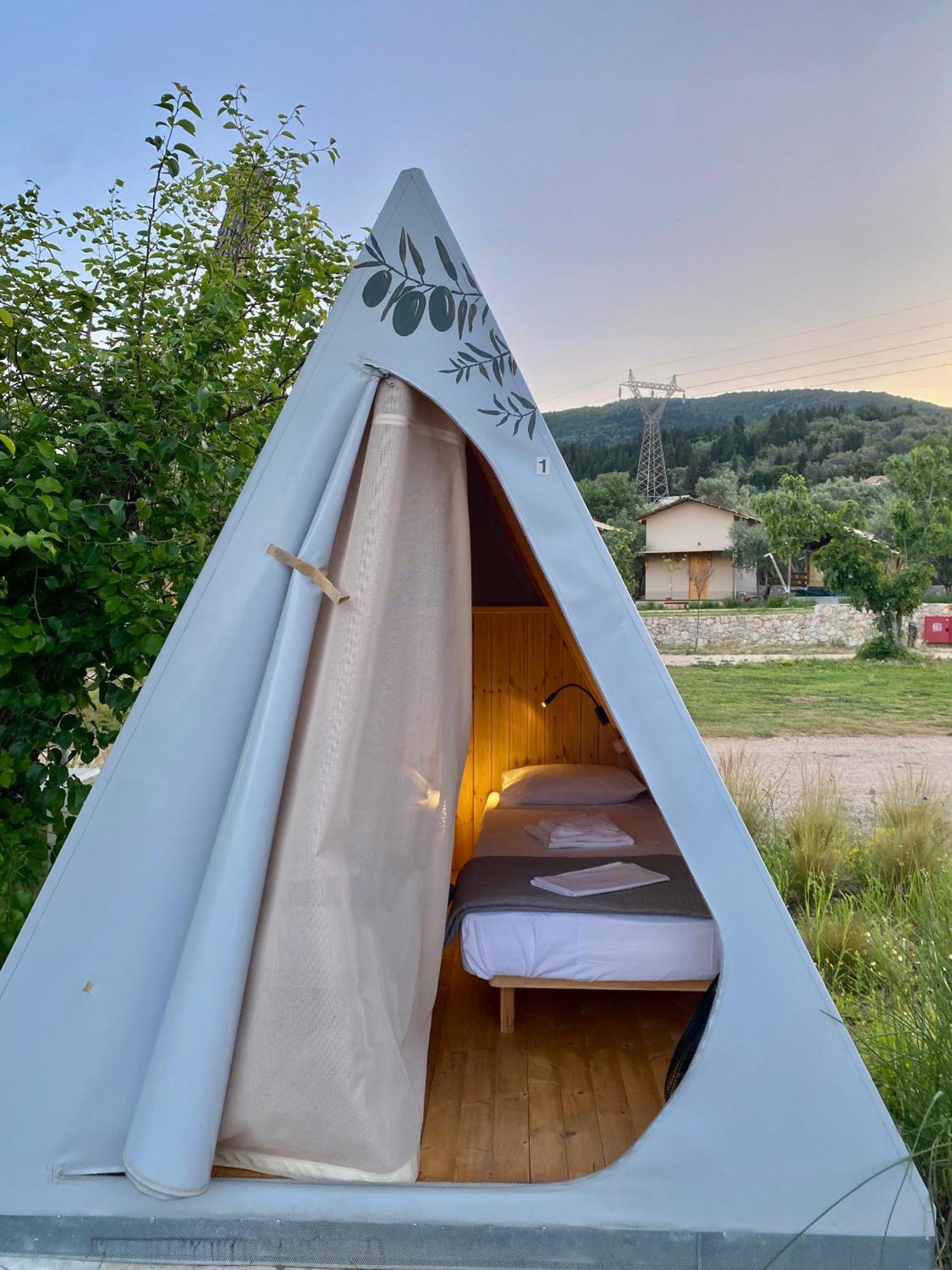 Nirikos Camping Spasmeni Vrisi Eksteriør bilde