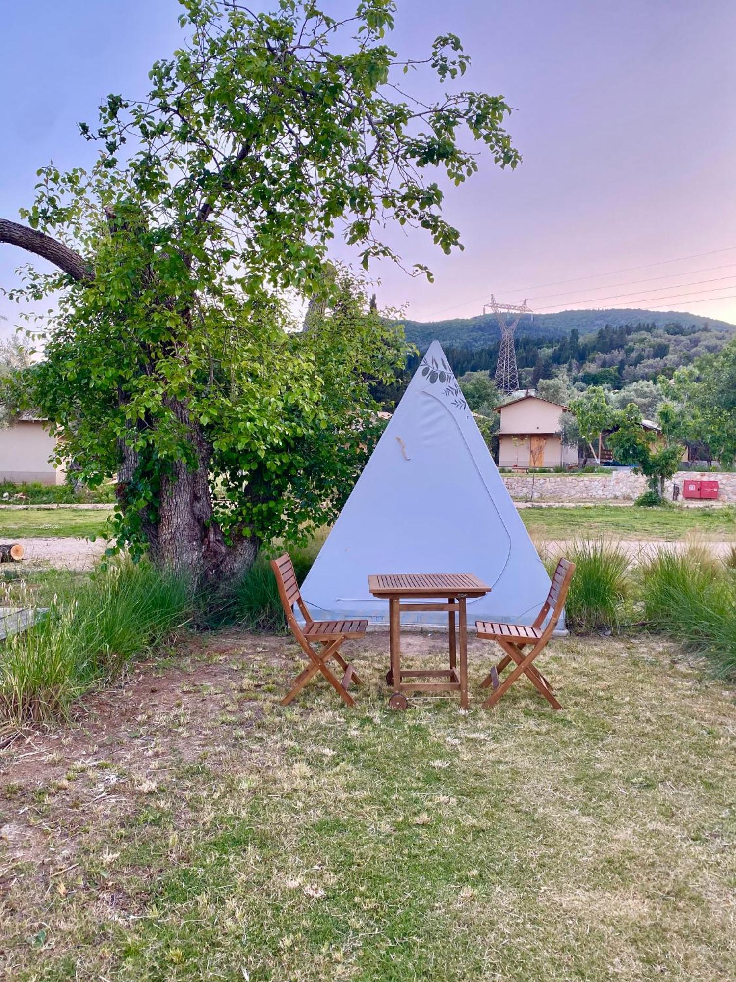 Nirikos Camping Spasmeni Vrisi Eksteriør bilde